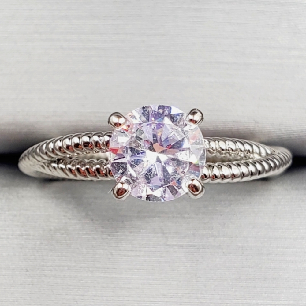 Round Cut Diamond Simulant Rhodium Plated Silver Tone Solitaire Cable Rope Ring